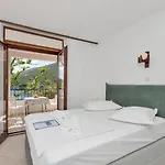 Apartment Rubin-10 By Interhome